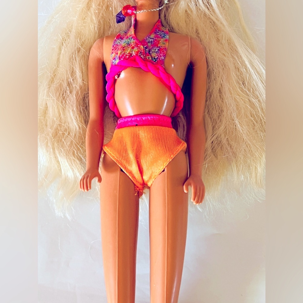 Vintage glitter beach barbie - Picture 3 of 9